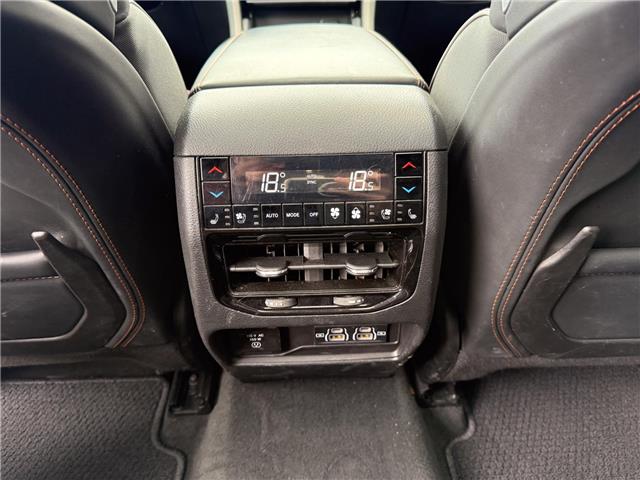 2023 Jeep Grand Cherokee Summit (Stk: U11142) in London - Image 29 of 31