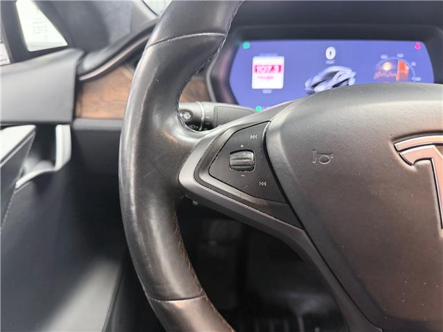 2020 Tesla Model S Long Range Plus (Stk: N5956) in Saint-Eustache - Image 16 of 23