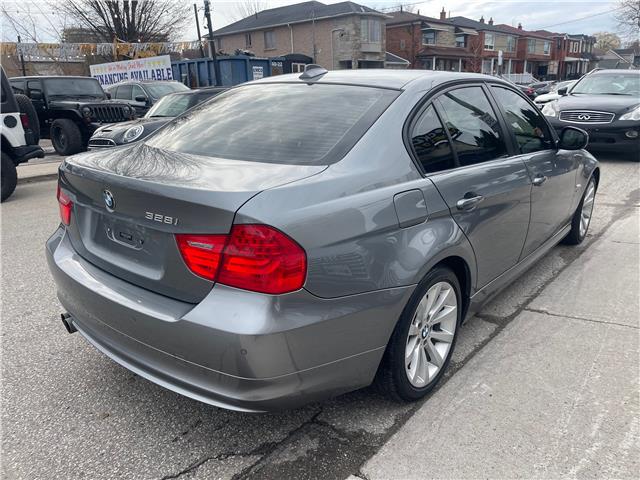 2011 BMW 328i xDrive (Stk: B084027) in Scarborough - Image 5 of 22