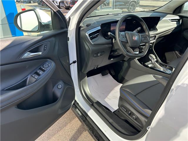 2026 Buick Encore GX Sport Touring (Stk: 26143) in Moosomin - Image 3 of 8