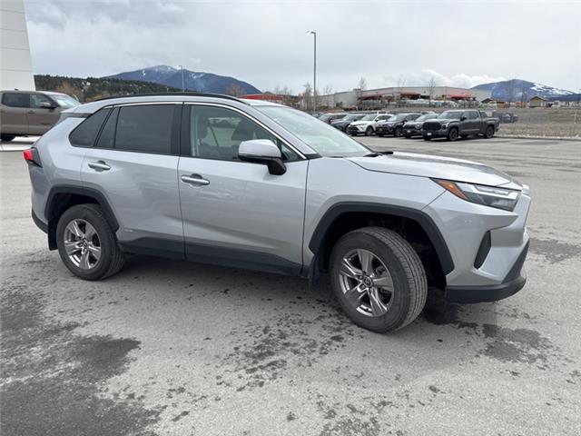 2024 Toyota RAV4 Hybrid XLE (Stk: 3040092A) in Cranbrook - Image 7 of 19
