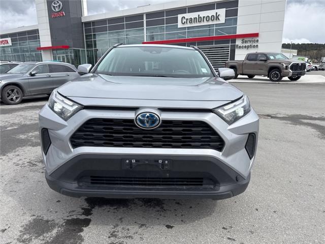 2024 Toyota RAV4 Hybrid XLE (Stk: 3040092A) in Cranbrook - Image 8 of 19