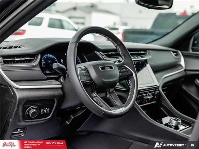 2024 Jeep Grand Cherokee L Laredo (Stk: 62567) in Essex-Windsor - Image 16 of 31