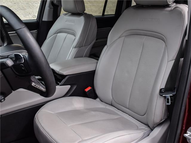 2023 Jeep Grand Cherokee 4xe Overland (Stk: 25-0158DTC) in Toronto - Image 13 of 30