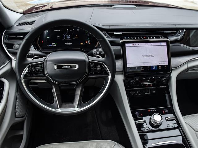 2023 Jeep Grand Cherokee 4xe Overland (Stk: 25-0158DTC) in Toronto - Image 17 of 30