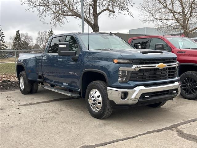 2026 Chevrolet Silverado 3500HD LT (Stk: CT214) in High River - Image 3 of 7