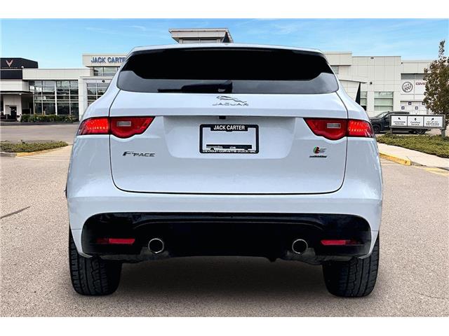 2020 Jaguar F-PACE S (Stk: 35961UB) in Calgary - Image 4 of 35