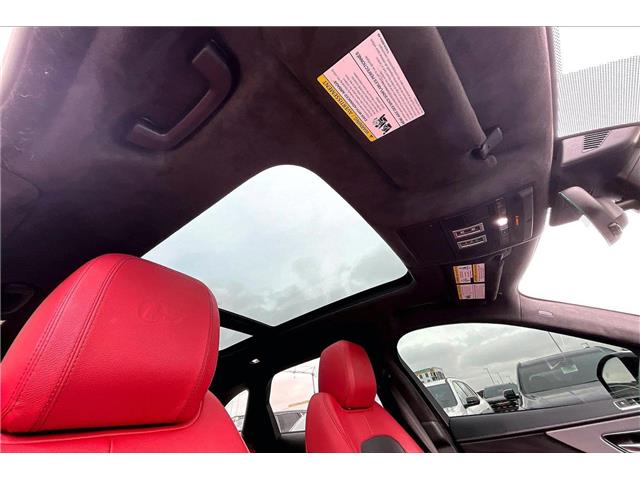 2020 Jaguar F-PACE S (Stk: 35961UB) in Calgary - Image 17 of 35