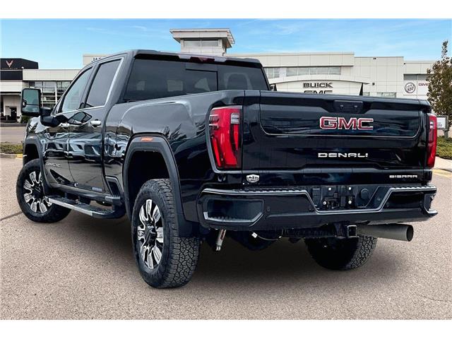 2024 GMC Sierra 3500HD Denali (Stk: 40027U) in Calgary - Image 12 of 35