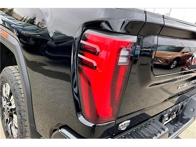 2024 GMC Sierra 3500HD Denali (Stk: 40027U) in Calgary - Image 32 of 35