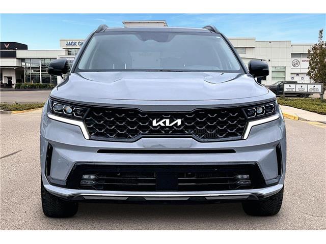 2022 Kia Sorento 2.5T SX w/Black Leather (Stk: 06771U) in Calgary - Image 3 of 35