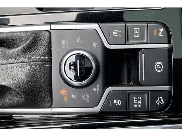2022 Kia Sorento 2.5T SX w/Black Leather (Stk: 06771U) in Calgary - Image 24 of 35