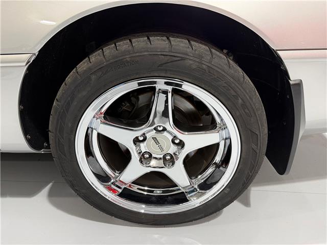 1996 Chevrolet Corvette C4 Convertible (Stk: 113570) in Watford - Image 24 of 38