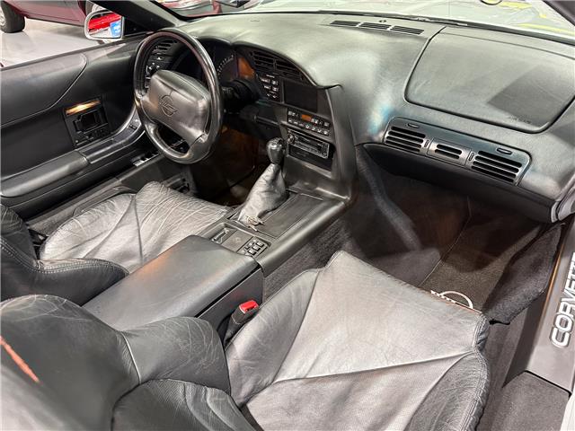 1996 Chevrolet Corvette C4 Convertible (Stk: 113570) in Watford - Image 32 of 38