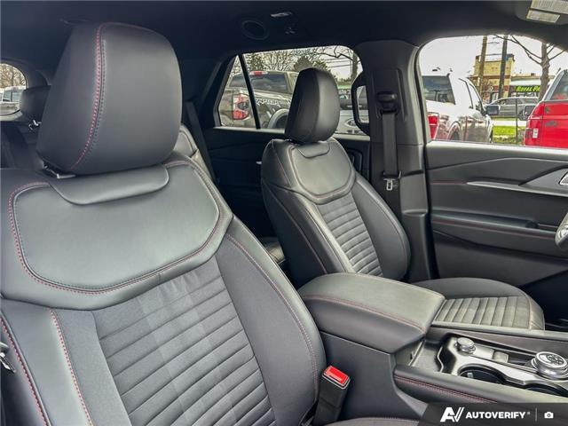 2026 Ford Explorer ST-Line (Stk: 260249) in Hamilton - Image 16 of 19