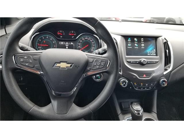 2017 Chevrolet Cruze Hatch LT Auto (Stk: 2-13398A) in Oshawa - Image 14 of 21