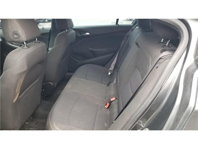 2017 Chevrolet Cruze Hatch LT Auto (Stk: 2-13398A) in Oshawa - Image 20 of 21