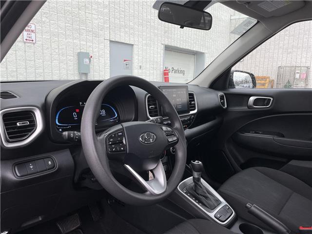 2023 Hyundai Venue ESSENTIAL (Stk: 12108212A) in Concord - Image 21 of 38