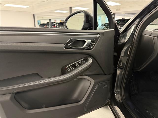 2022 Porsche Macan Base (Stk: A9213) in Saint-Eustache - Image 13 of 31