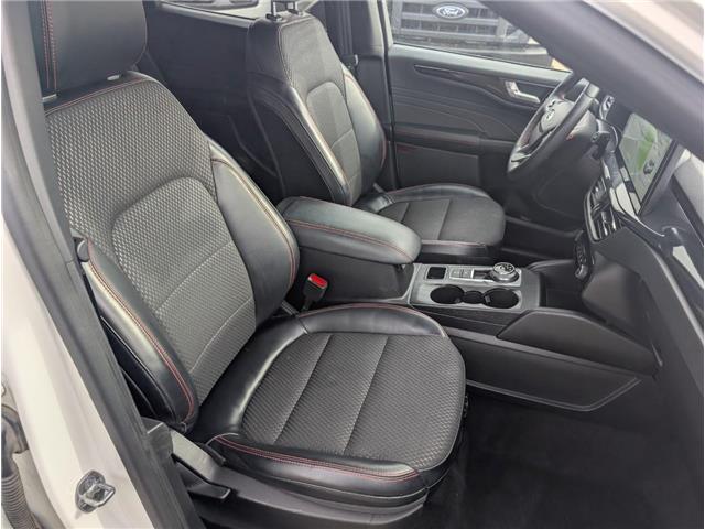 2023 Ford Escape ST-Line (Stk: T-927A) in Calgary - Image 14 of 25