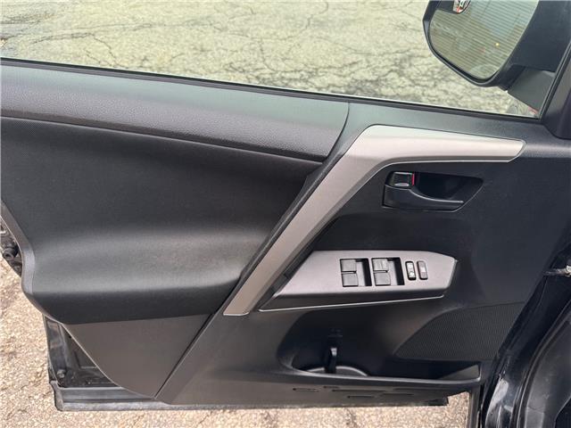 2018 Toyota RAV4 LE (Stk: 2603107) in Waterloo - Image 10 of 20