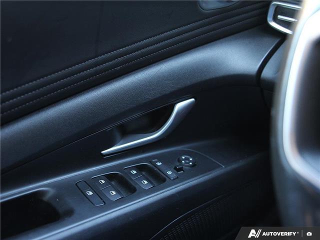 2023 Hyundai Elantra Preferred w/Tech Package (Stk: 109628) in London - Image 15 of 24
