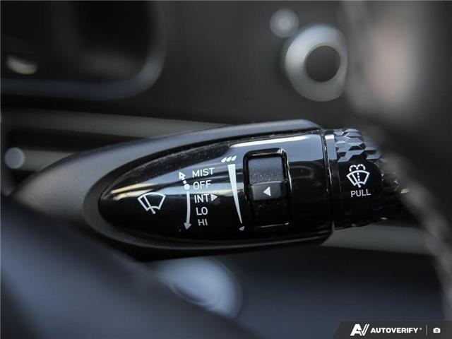 2023 Hyundai Elantra Luxury (Stk: 116810) in London - Image 13 of 24