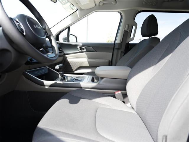 2025 Kia Carnival LX | HEATED SEATS | 6 PASS (Stk: U3250) in Grimsby - Image 14 of 20