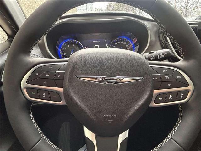2026 Chrysler Pacifica Select (Stk: 26-0045) in Toronto - Image 10 of 17