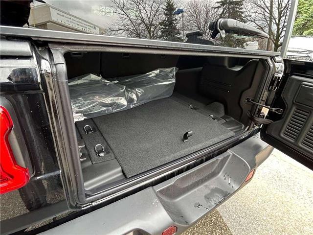 2026 Jeep Wrangler Sahara (Stk: 26-0050) in Toronto - Image 9 of 18