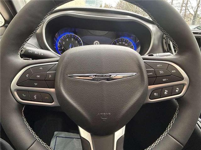 2026 Chrysler Pacifica Select (Stk: 26-0108) in Toronto - Image 10 of 16