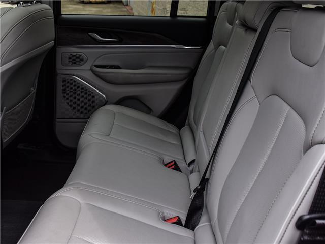 2023 Jeep Grand Cherokee 4xe Overland (Stk: 25-0158DTC) in Toronto - Image 15 of 30