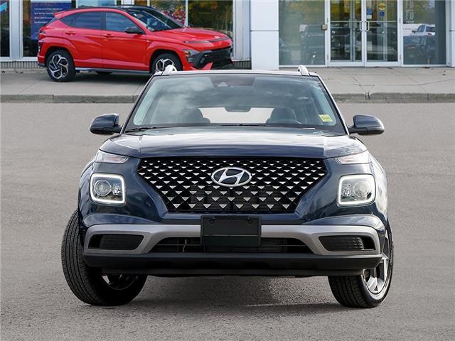 2026 Hyundai Venue Ultimate w/Denim Interior (IVT) (Stk: 2610236) in Aurora - Image 2 of 22