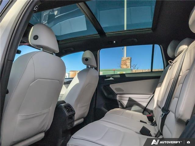 2021 Volkswagen Tiguan Highline (Stk: ST-410A) in Calgary - Image 12 of 13
