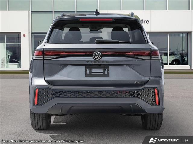 2025 Volkswagen Tiguan Comfortline R-Line Black Edition (Stk: ST-257A) in Calgary - Image 5 of 21