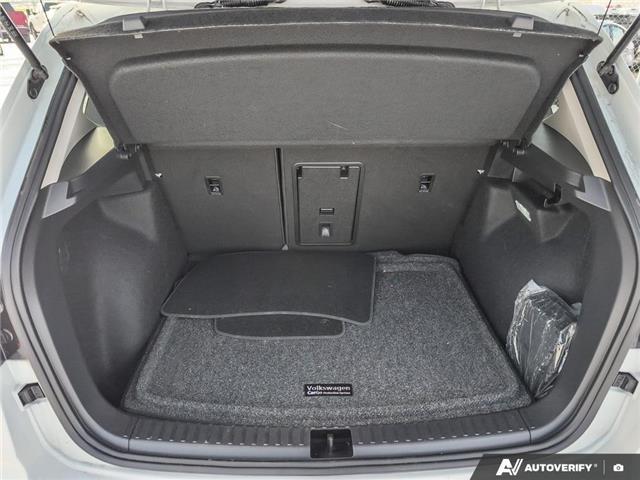 2024 Volkswagen Taos Comfortline (Stk: SU7739) in Calgary - Image 11 of 24