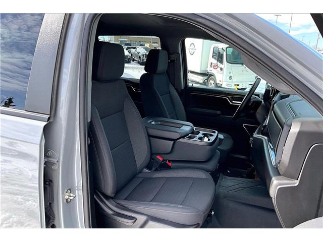 2024 Chevrolet Silverado 1500 RST (Stk: 17239U) in Calgary - Image 7 of 34