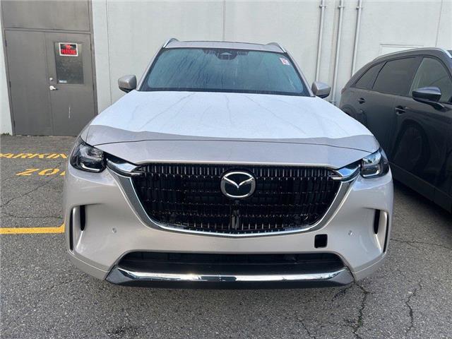 2026 Mazda CX-90 PHEV Signature (Stk: 387809) in Surrey - Image 2 of 5