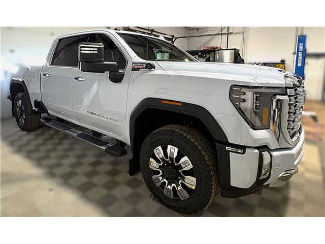 2026 GMC Sierra 2500HD Denali (Stk: 26243) in Melfort - Image 2 of 18