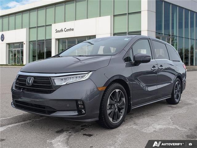 2024 Honda Odyssey Touring (Stk: SU7743) in Calgary - Image 1 of 24