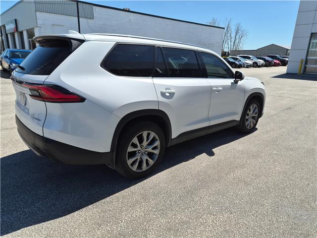 2024 Toyota Grand Highlander Limited (Stk: 3302A) in Sarnia - Image 4 of 5