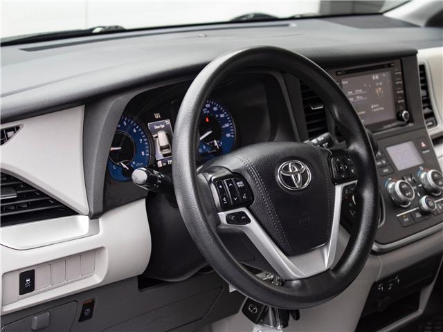 2020 Toyota Sienna LE 7-Passenger (Stk: PR7795) in Windsor - Image 9 of 24