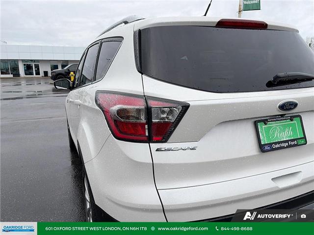 2017 Ford Escape Titanium (Stk: U16608) in London - Image 13 of 29