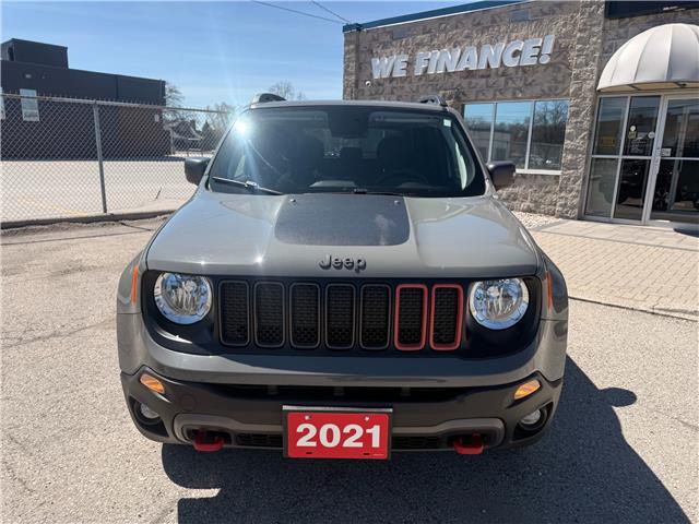 2021 Jeep Renegade Trailhawk in Sarnia - Image 9 of 19