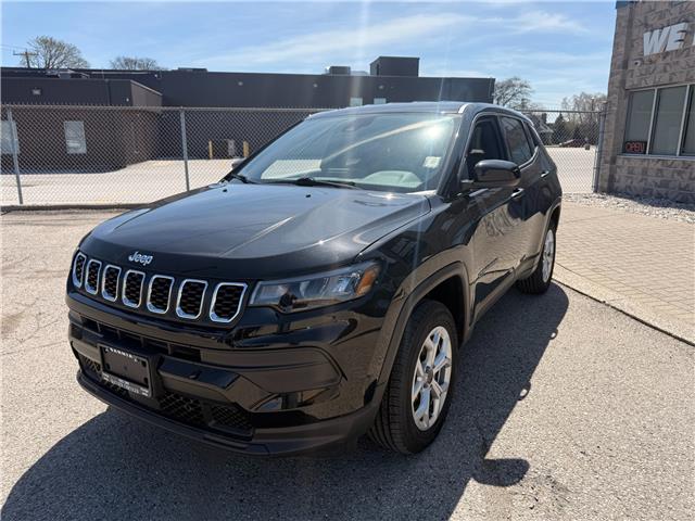 2025 Jeep Compass Sport in Sarnia - Image 8 of 16