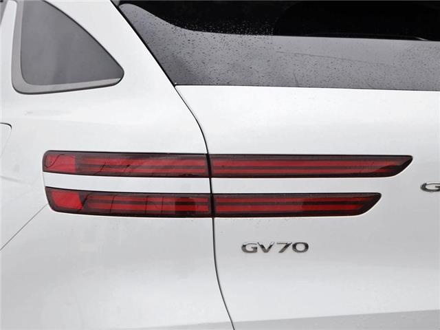 2025 Genesis GV70 3.5T Sport Plus w/eLSD (Stk: 122456) in London - Image 12 of 26