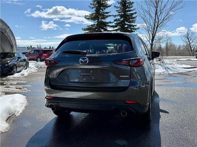 2023 Mazda CX-5 GS (Stk: 260652A) in Calgary - Image 3 of 18