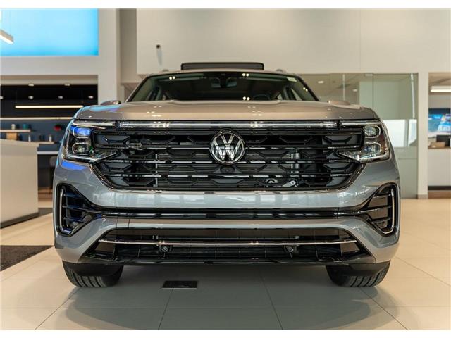 2026 Volkswagen Atlas 2.0 TSI Execline (Stk: TT-323) in Calgary - Image 2 of 23