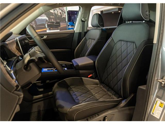 2026 Volkswagen Atlas 2.0 TSI Execline (Stk: TT-323) in Calgary - Image 14 of 23