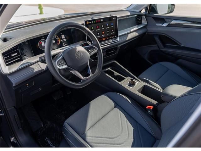 2026 Volkswagen Tiguan Comfortline (Stk: TT-198) in Calgary - Image 14 of 25 2026 Volkswagen Tiguan Comfortline (Stk: TT-198) in Calgary - Image 14 of 25